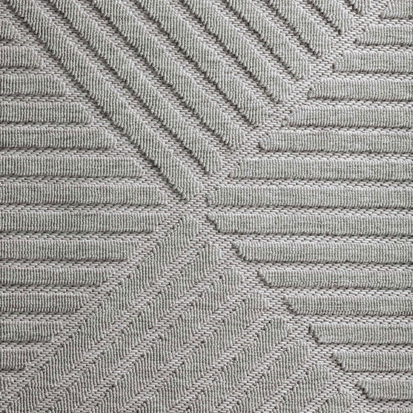 Alpha Outdoor Rug - Light Grey - 160x230 - Cosy Abode