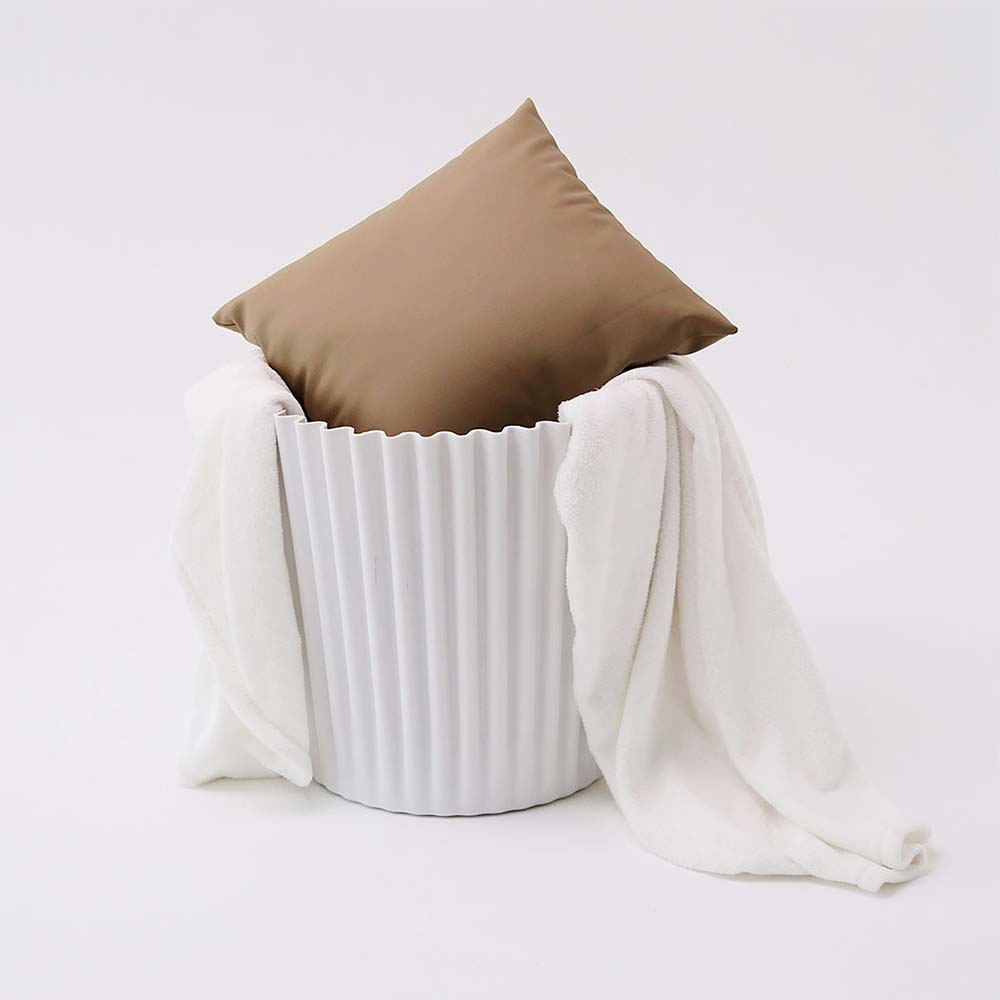 Artiss 2x Bar Stools Cupcake Plastic Foot Stool White - Cosy Abode