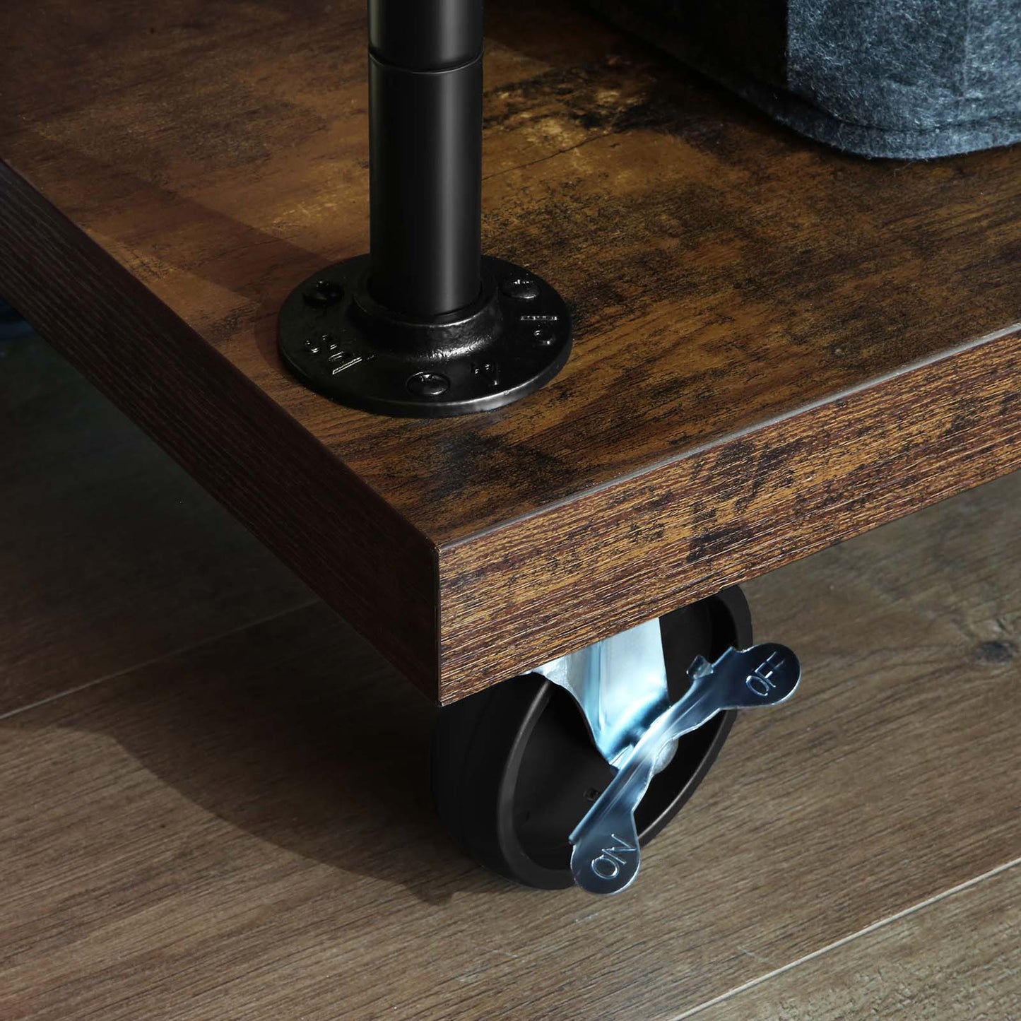 VASAGLE Clothing Garment Rack on Wheels - Cosy Abode