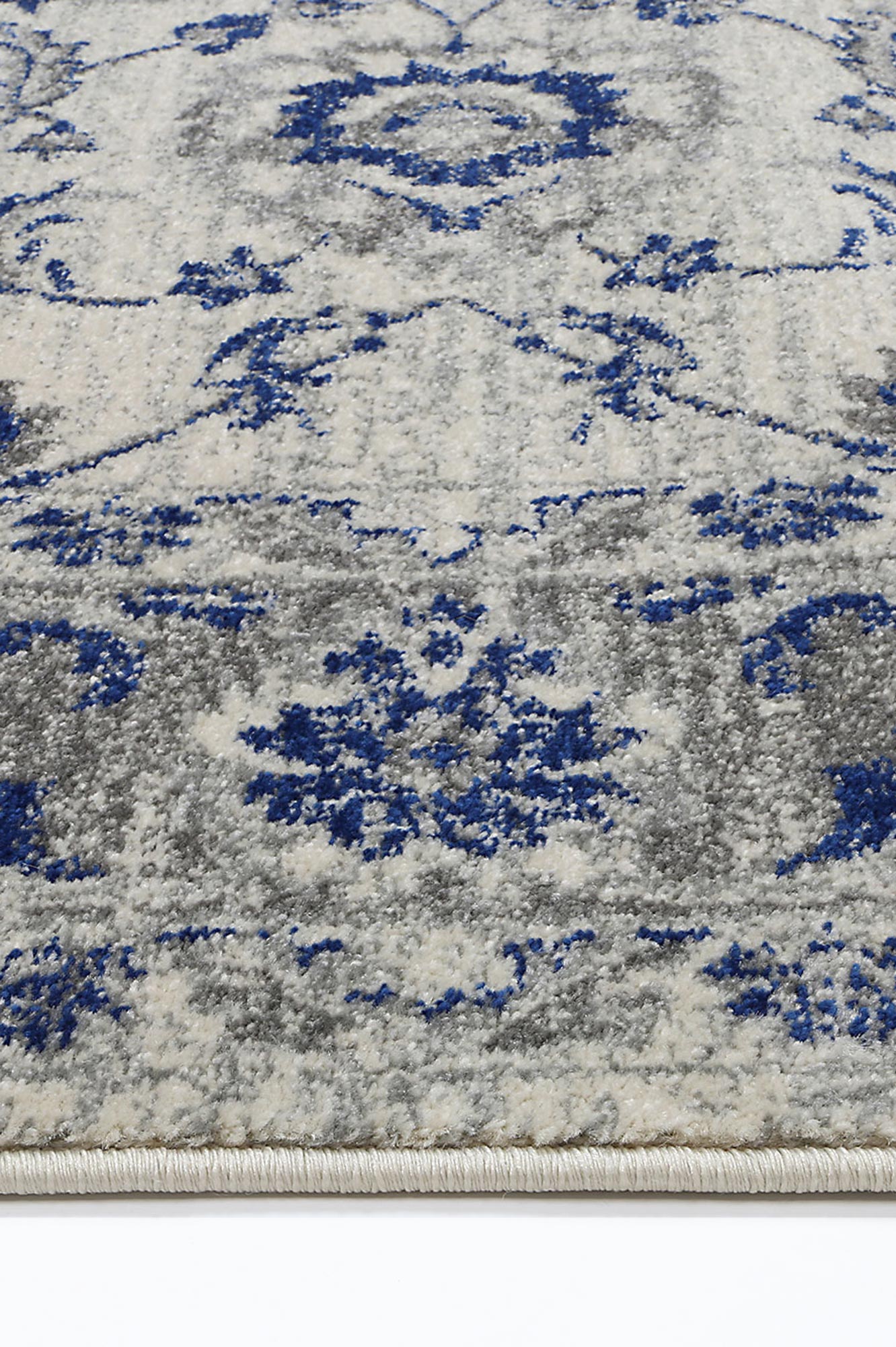 delicate-cassandra-blue-ivory-rug 160x230 - Cosy Abode
