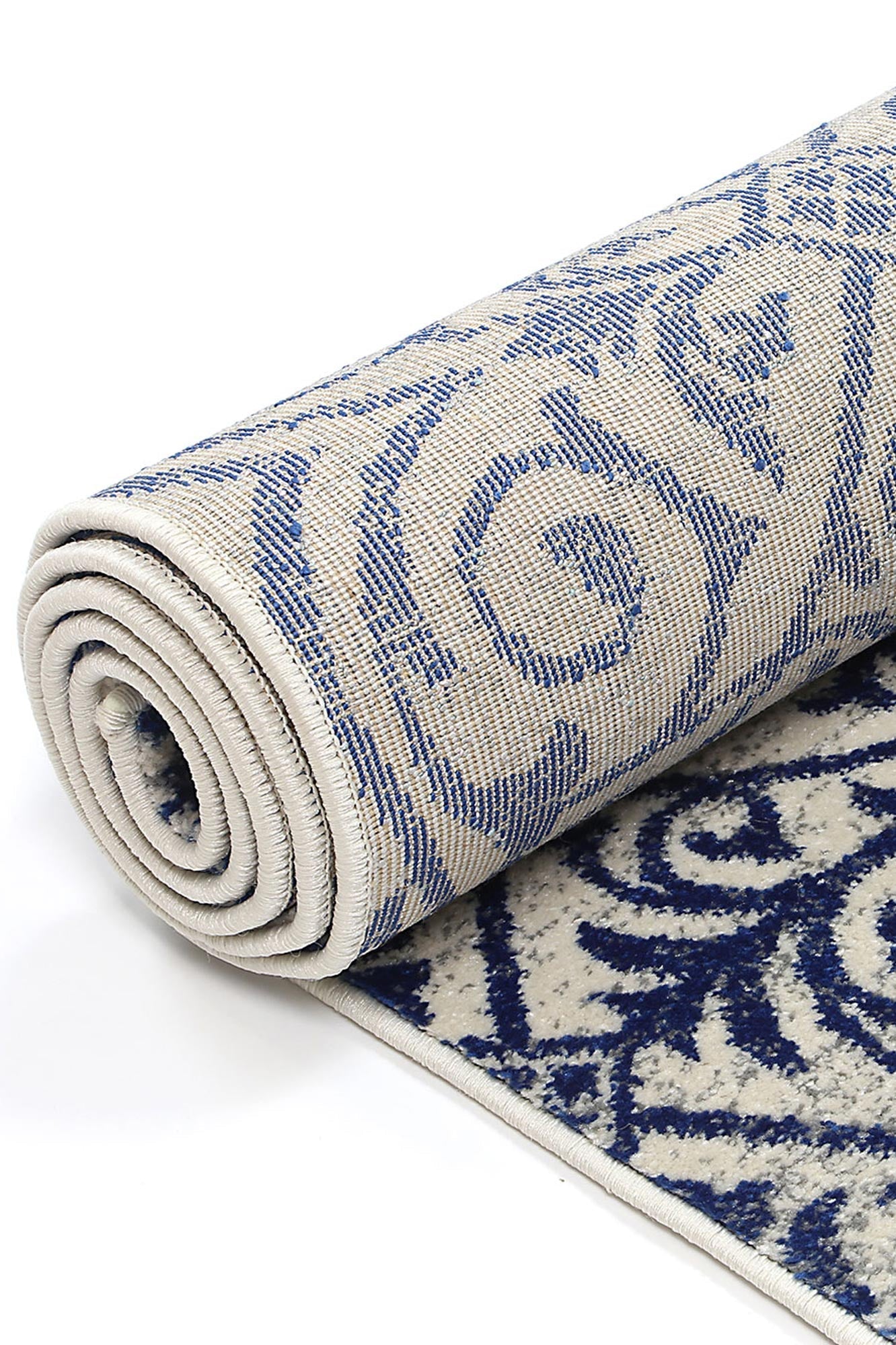 delicate-katherine-blue-ivory-rug 160x230 - Cosy Abode