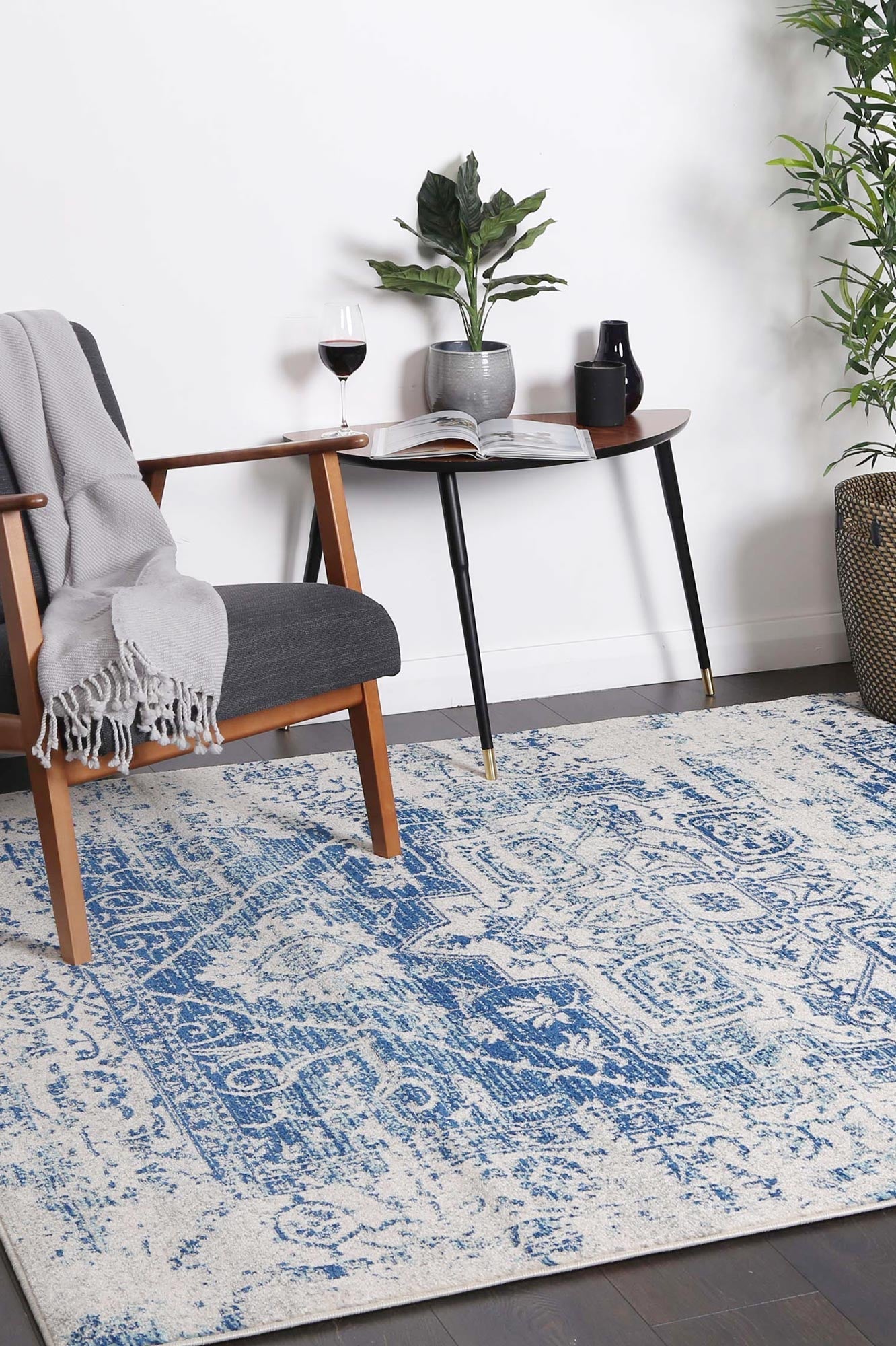 delicate-audrey-ivory-navy-rug 80x300 - Cosy Abode