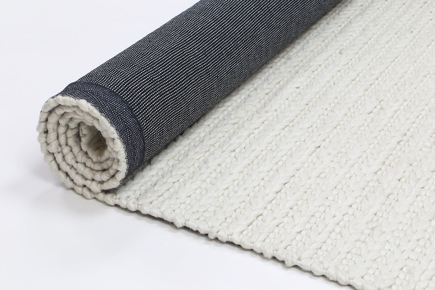 Harlow Cue White Wool Blend Rug 160x230 - Cosy Abode