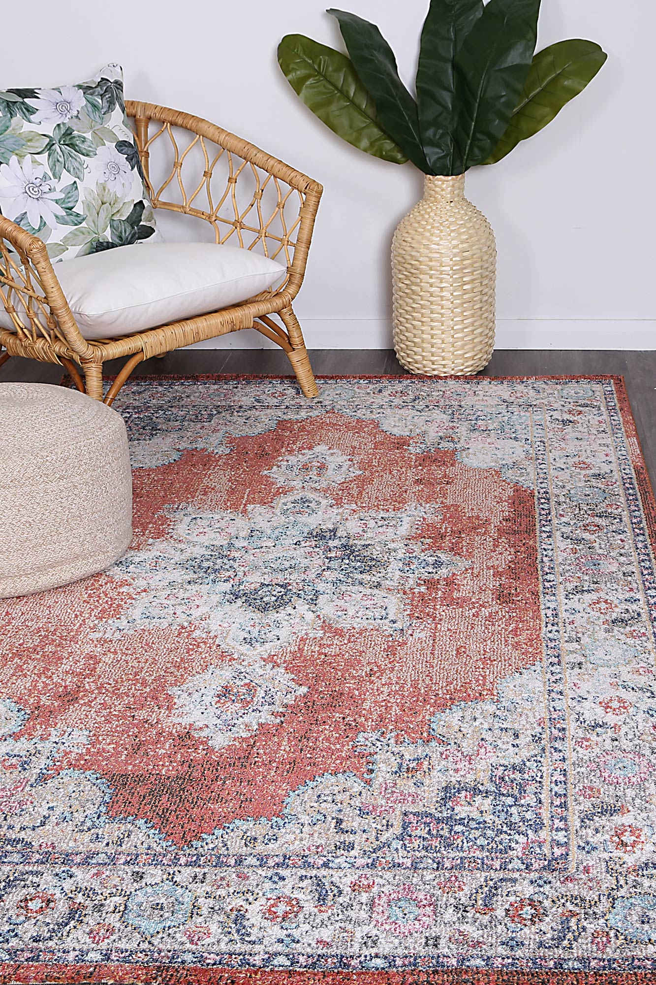 brentwood-transitional-rust-rug 160x230 - Cosy Abode
