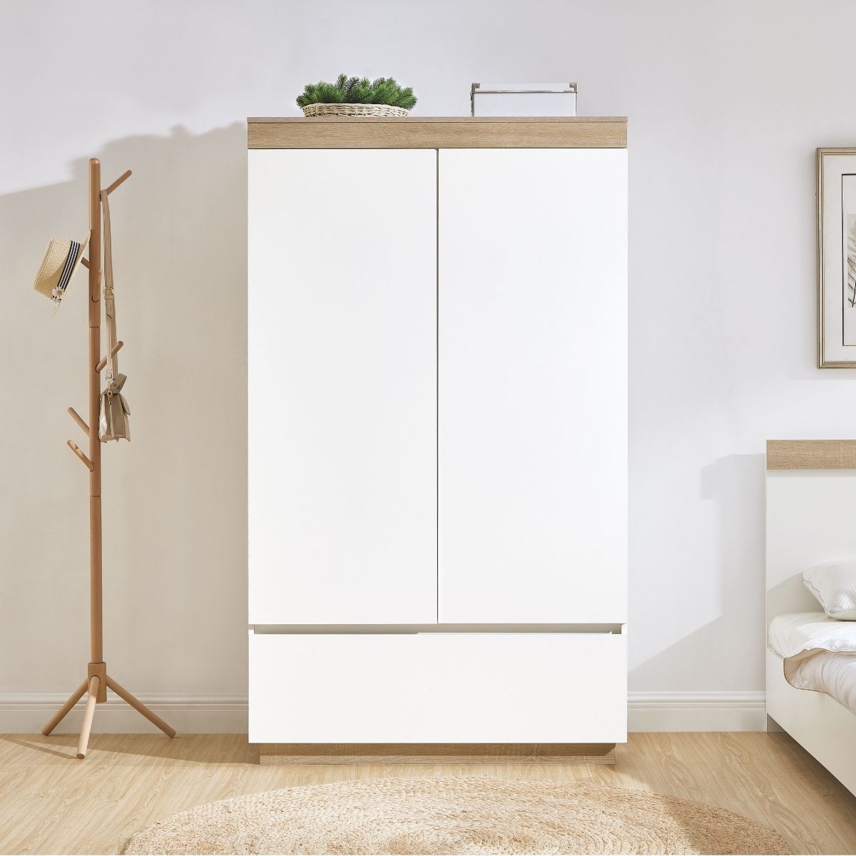 Aiden Contemporary White Oak Wardrobe - Cosy Abode