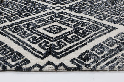 Amritsar Glenfalls Anthracite Tribal Rug 160X230 - Cosy Abode