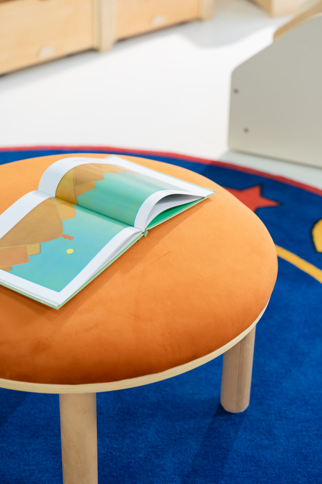 Jooyes Kids 4 Colour Round Velvet Ottoman Set of 4 - Cosy Abode