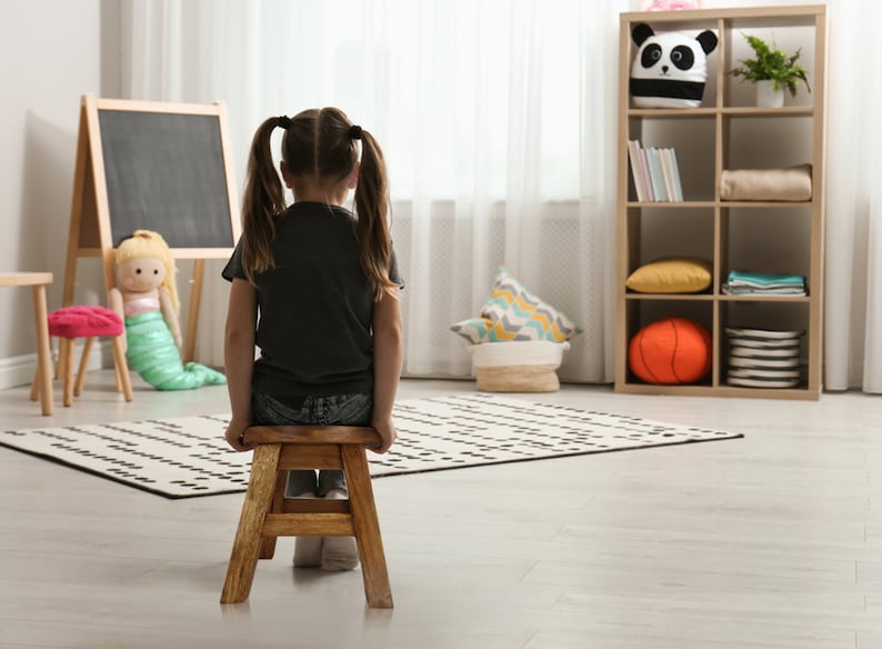 Children's Chair Stool Wooden Lion Theme - Cosy Abode