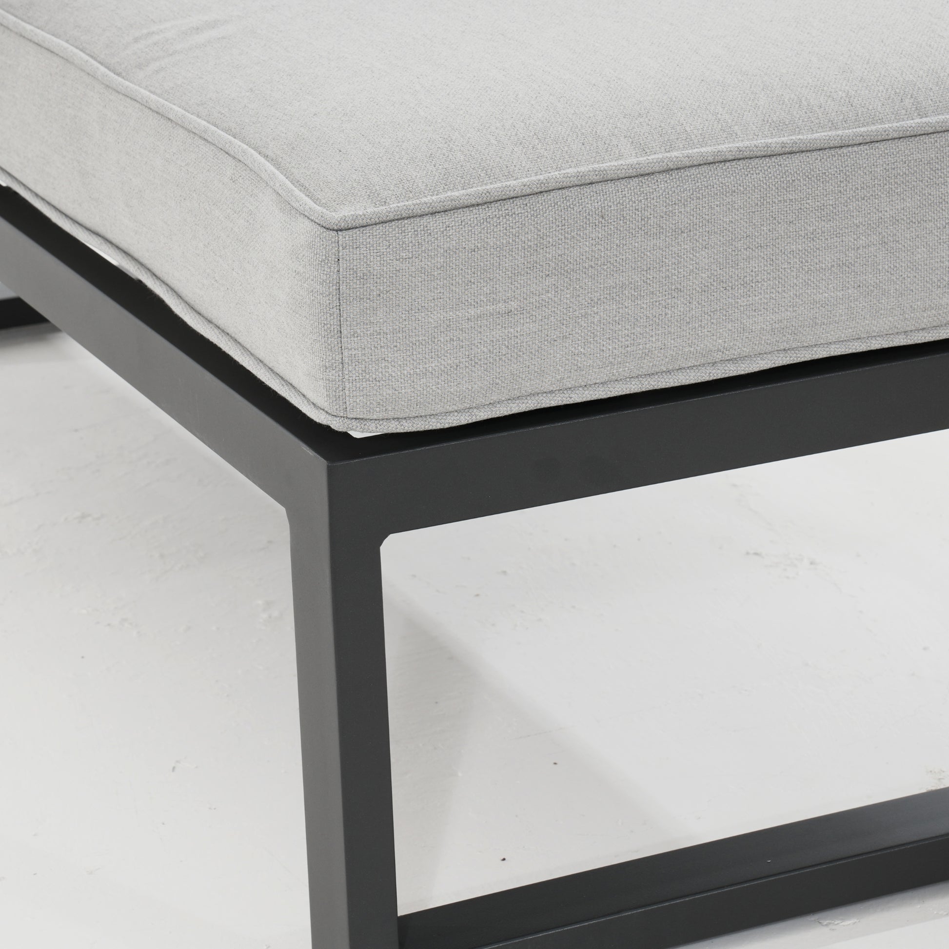 Skye 5pc Outdoor Sofa Set Coffee Side Table Modular Aluminium Frame - Cosy Abode