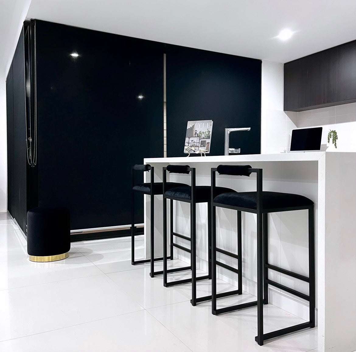Interior Ave - La Maison Designer Black Velvet Bar Stool - Set of 2 - Cosy Abode
