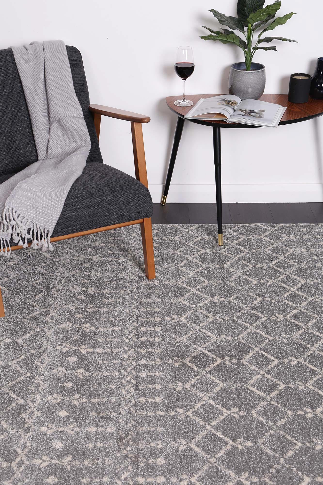 delicate-cassiday-grey-ivory-rug 80x300 - Cosy Abode
