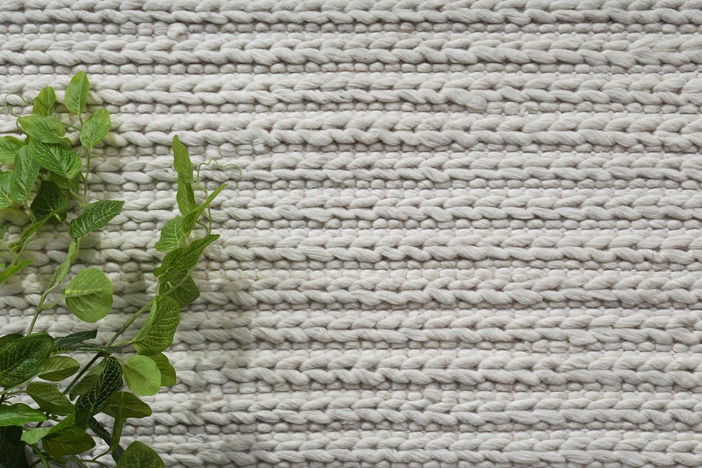 Harlow Cue White Wool Blend Rug 160x230 - Cosy Abode