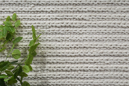 Harlow Cue White Wool Blend Rug 160x230 - Cosy Abode