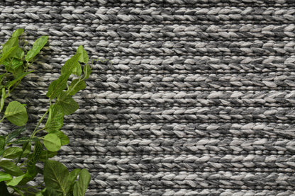 Harlow Cue Charcoal Wool Blend Rug 200x290 - Cosy Abode