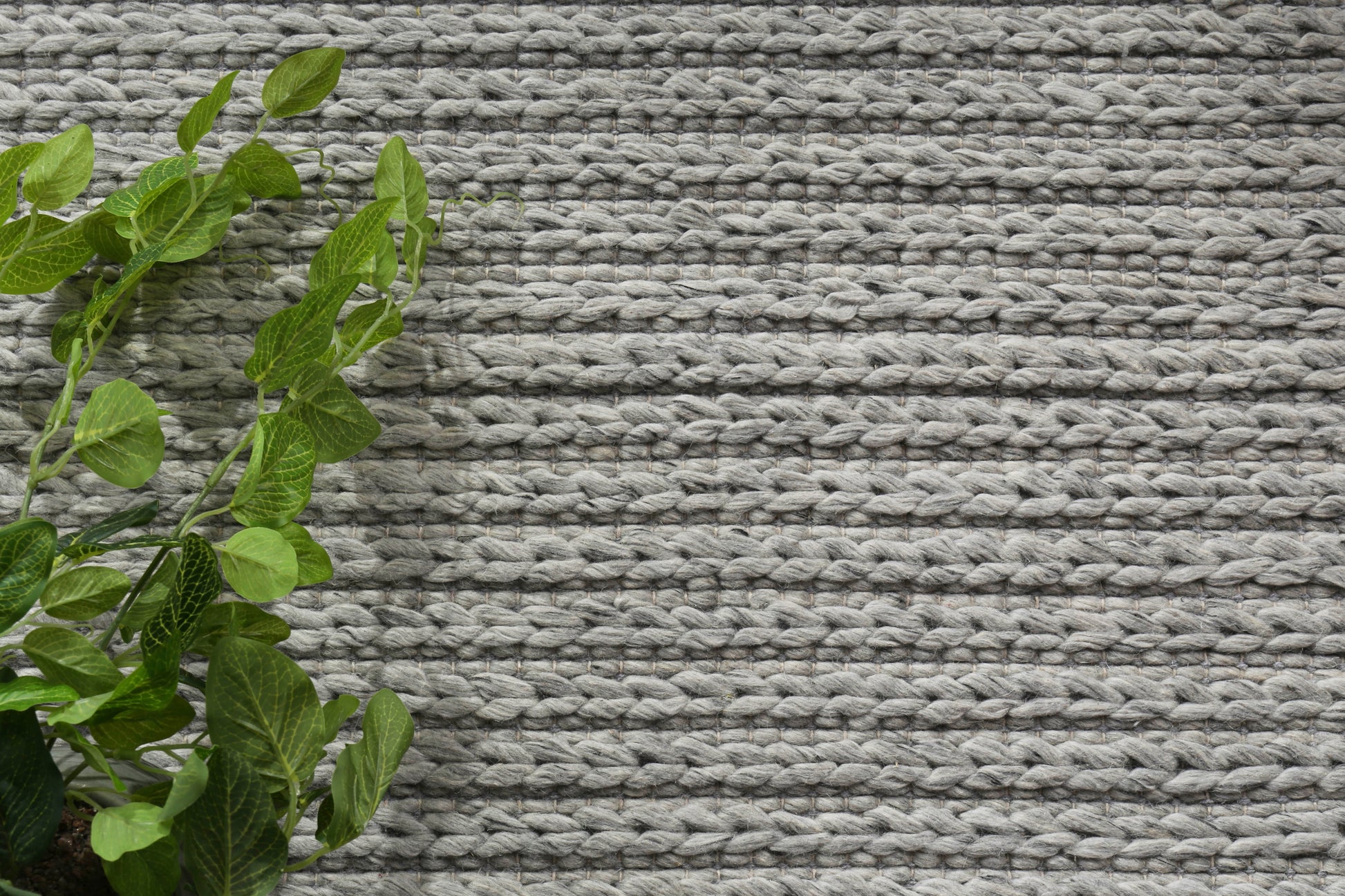 Harlow Cue Grey Wool Blend Rug 200x290 - Cosy Abode