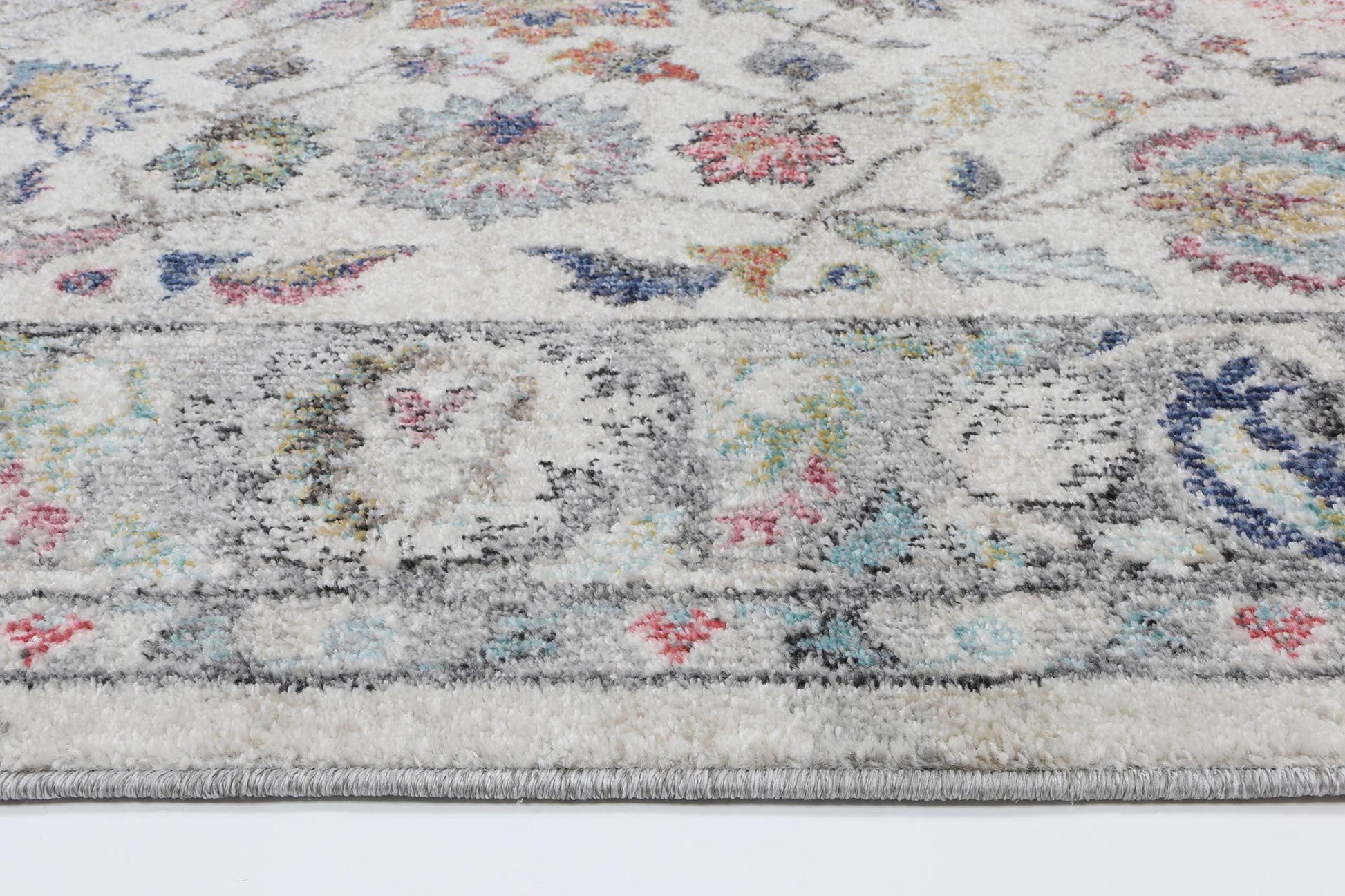 crystal-transitional-cream-rug 120x170 - Cosy Abode