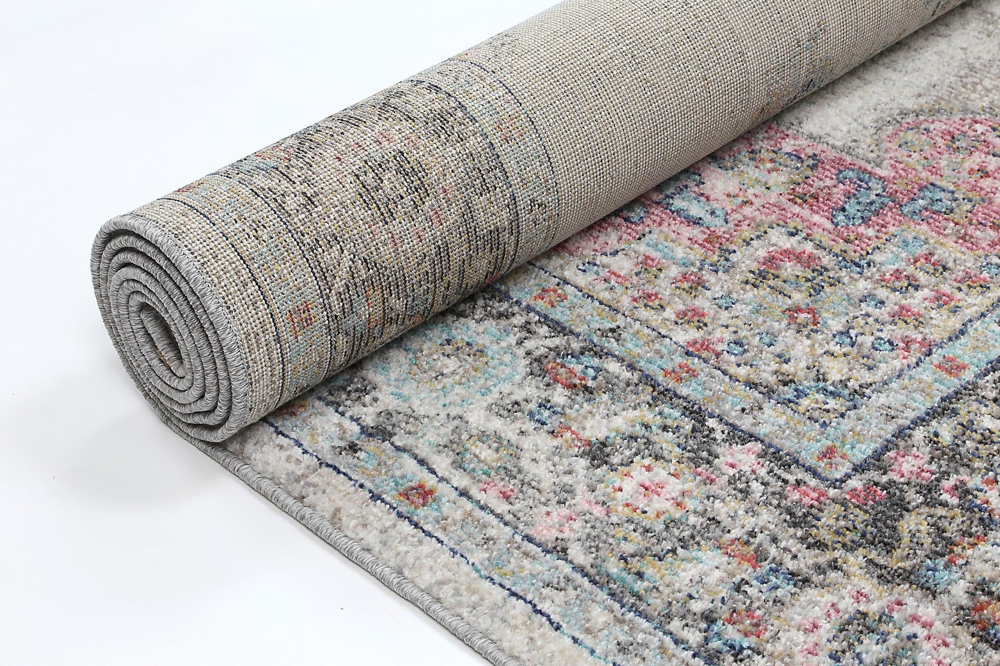 brentwood-transitional-cream-rug 200x290 - Cosy Abode