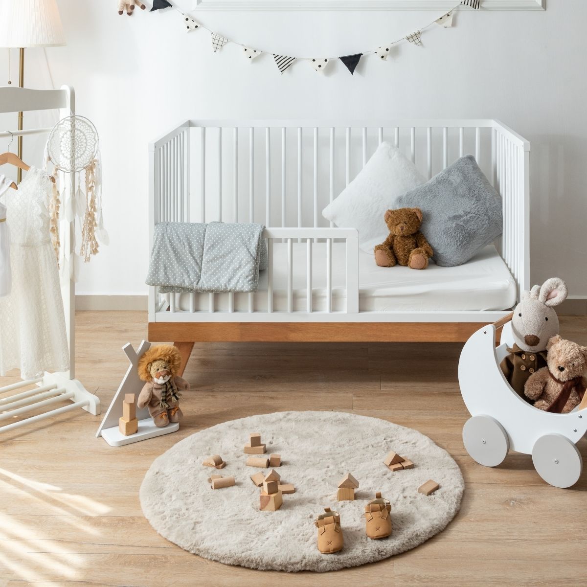 Scotty 4 in 1 Convertible Baby Cot Bed - Cosy Abode