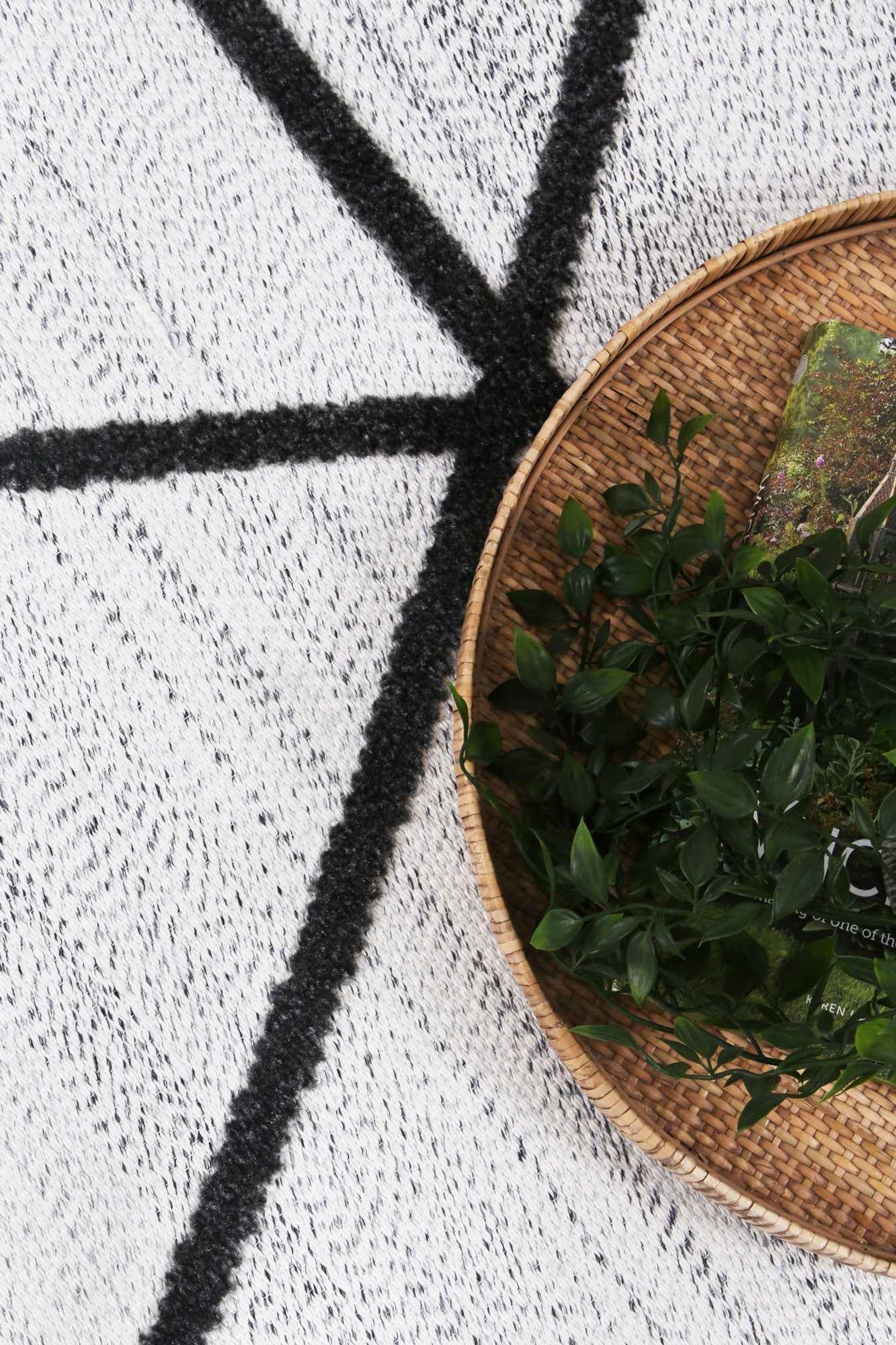 ares-01-cream-anthrasite 160x230 - Cosy Abode